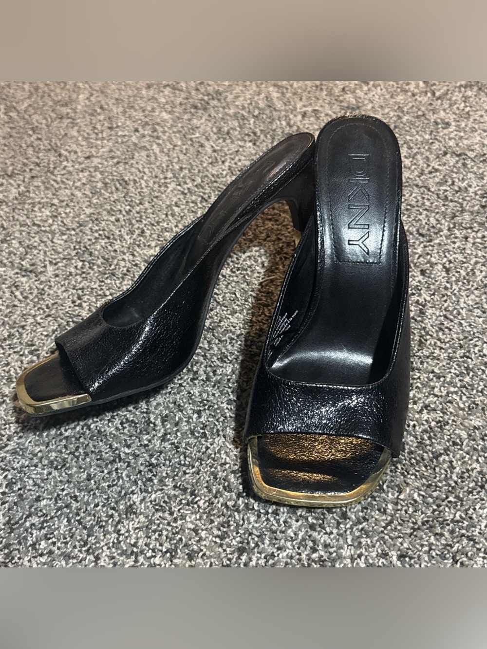 DKNY Arleen Vegan Leather Square Open Toe Black Heels Women's US 6.5